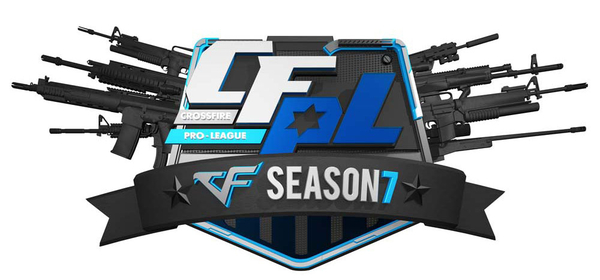 低平球攻门 低平球攻门